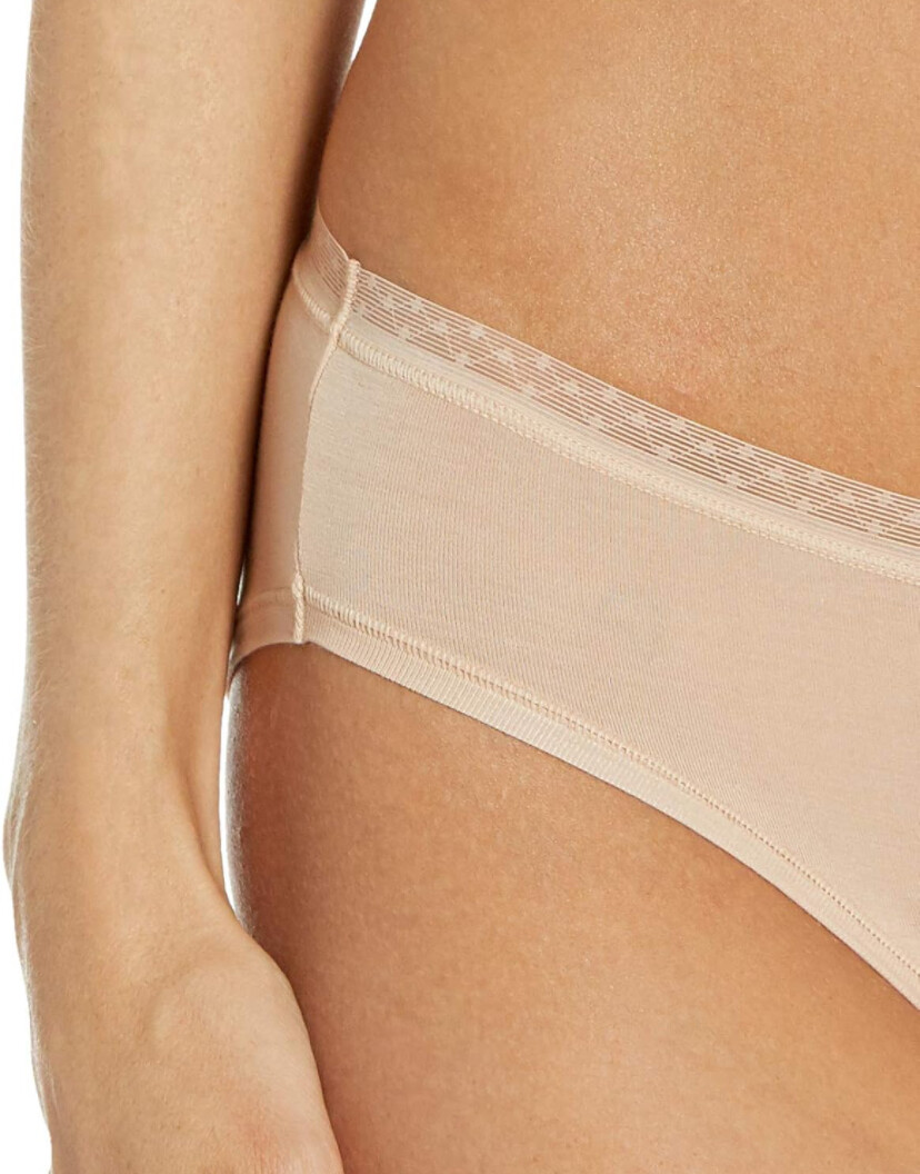 Amazon Essentials Women’s Bikini Underwear, Size L, Pack of 4