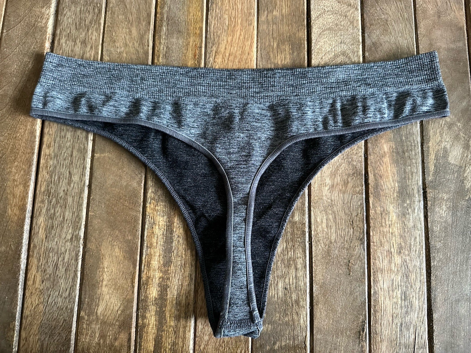 Vtg Kalon M Black & White Opaque Thong Bikini Panties