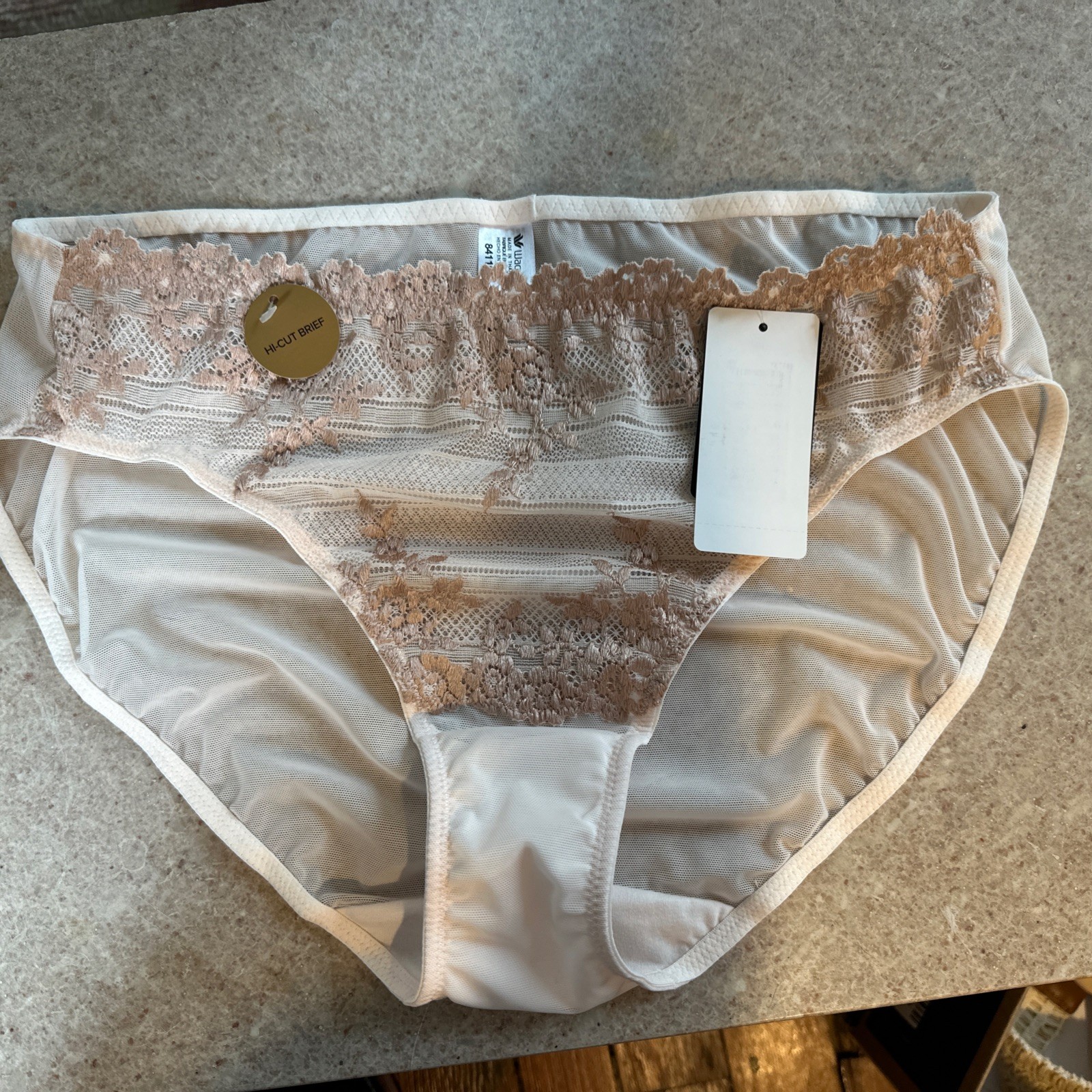 Wacoal EMBRACE 841191 Lace Underwear Lg Embroidered Floral Mesh Hi-cut Nude NWT