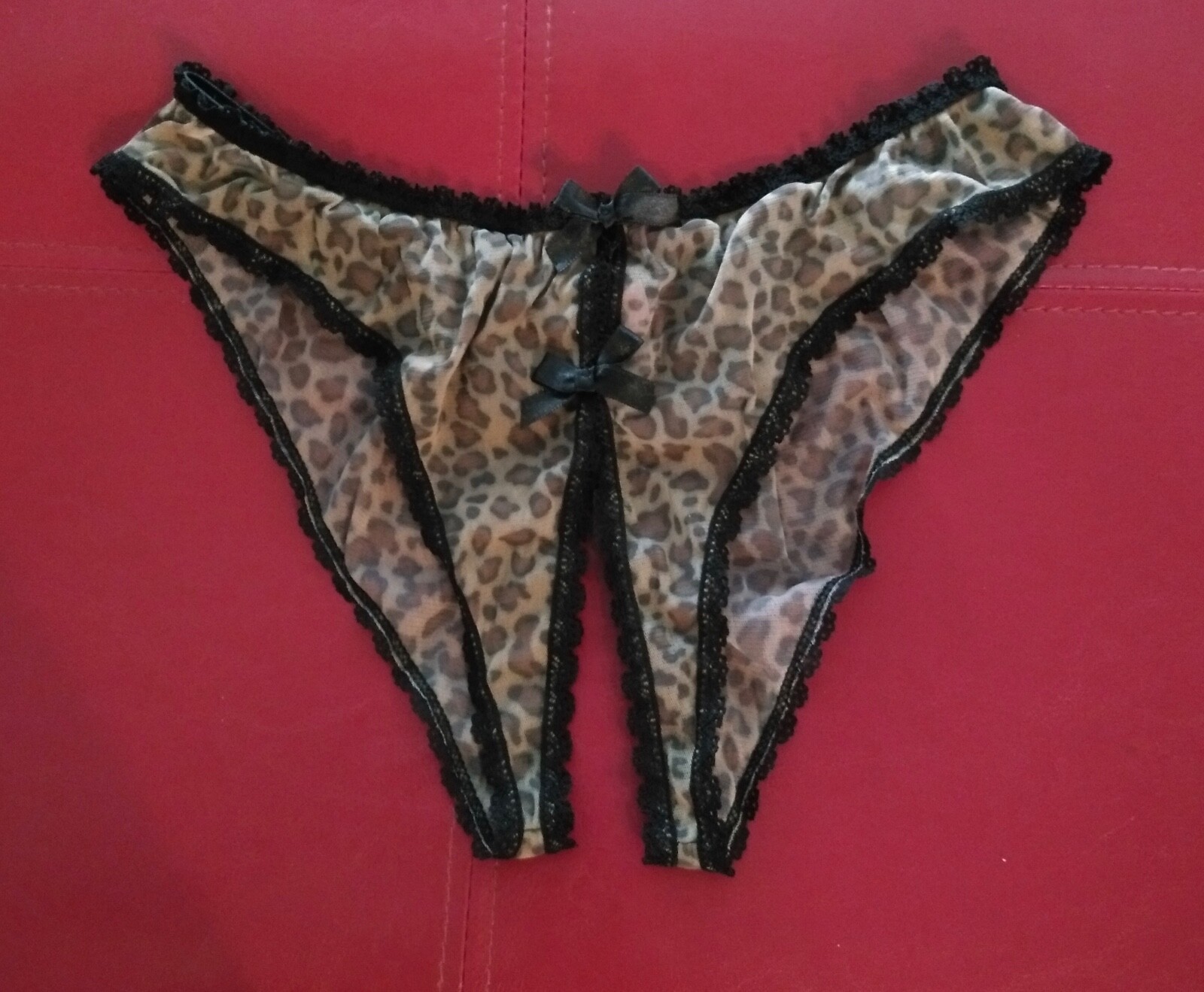 Women’s Unique Sexy Elastic Panties SZ: s-m