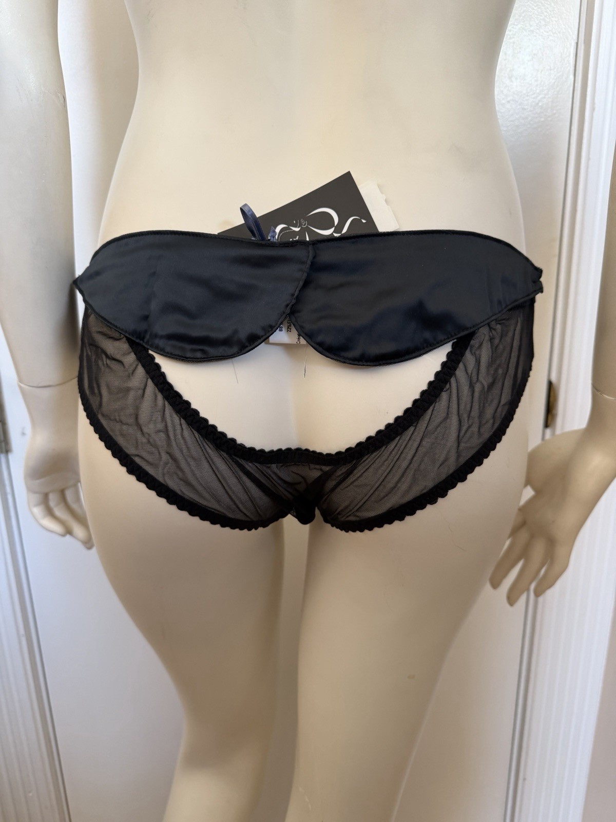 Les Jupons de Tess LJT ouvert open panty Medium black silk tuxedo style