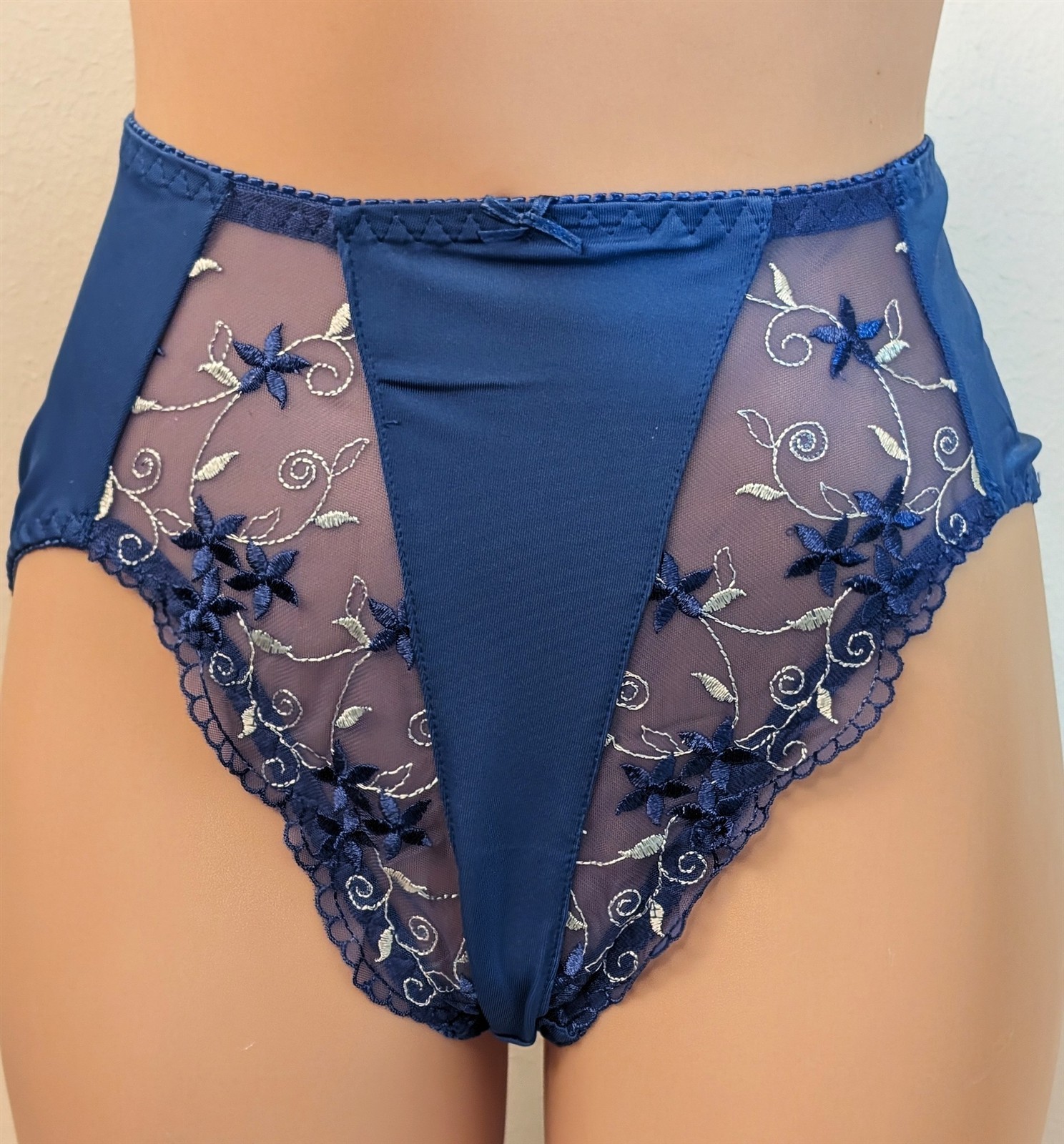 Valmont Silver Leaf Design Hi-Cut Panty Brief – Sizing to 7X