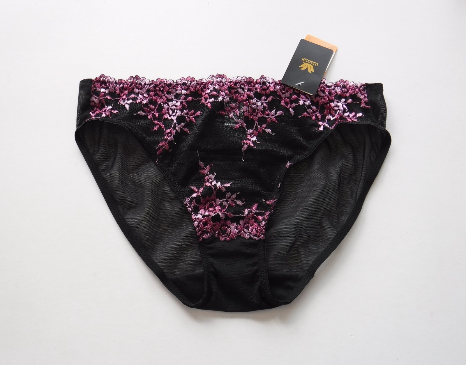 Wacoal Embrace Lace Bikini Panties 64391 S, M, L, XL MSRP $27.00 NWT