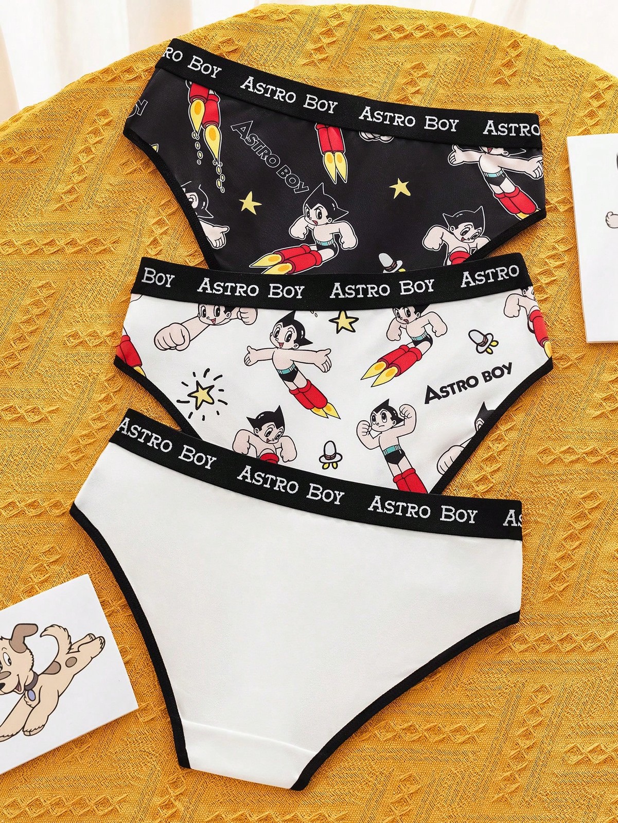 Astro Boy Set of 3 Ladies Briefs with Colourful Graphics and Contrast Details Cheap24