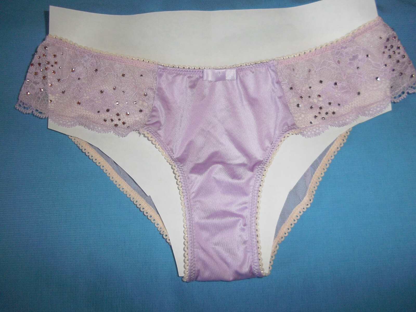 VICTORIA’S SECRET SEXY LITTLE THINGS Lavender Mesh/Smooth KEYHOLE PANTIES S/P