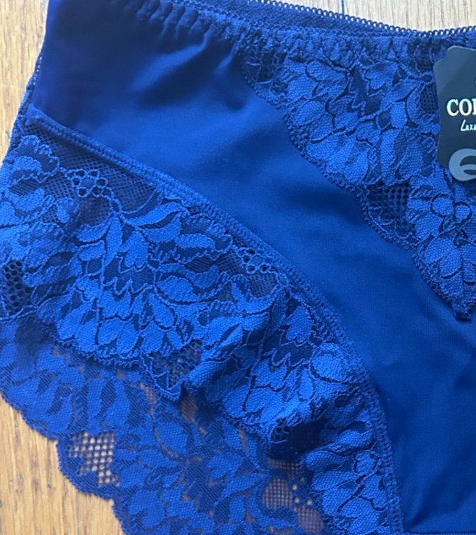 Womens SizeM/L Blue Bikini Breathable Classic with Lace Panties Elegant Panty
