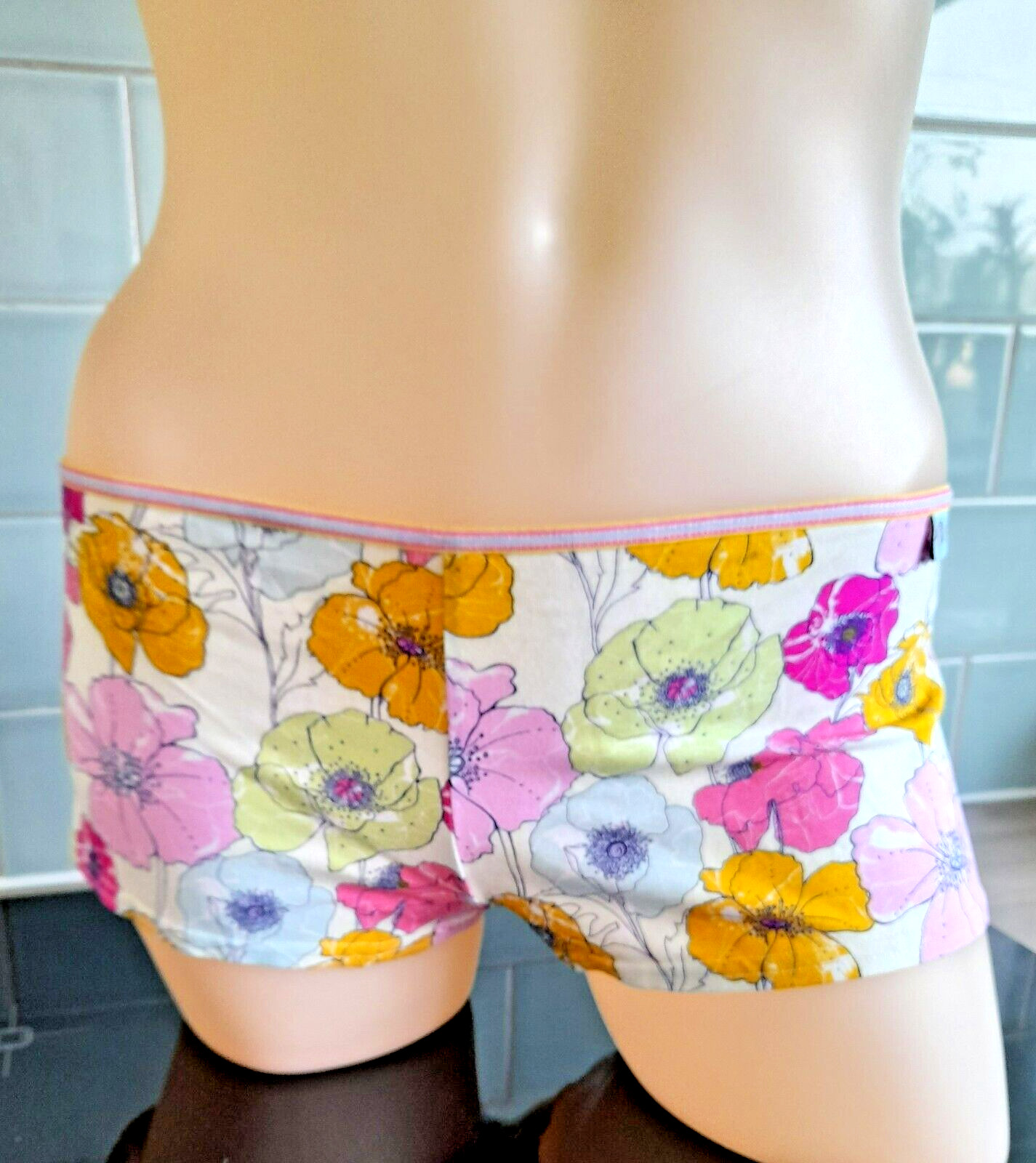 Antonia Ghazlan Pink/Blue/Green/Yellow Printed Floral Cotton Shorts
