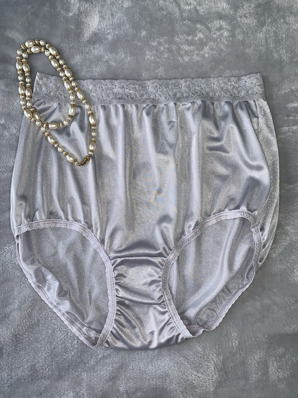 Vtg Shiny Sz 9 Hanes 1990s All Nylon Hi Cut Lace Top Panties Semi Sheer NOS