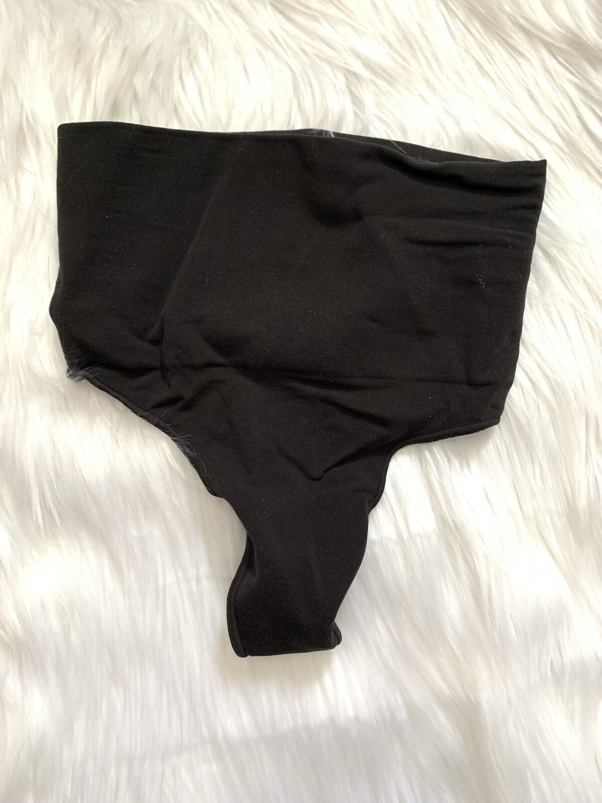 Skims Kim Kardashian Core Control Thong Panty In Color Onyx Sz XXS/XS W/Box