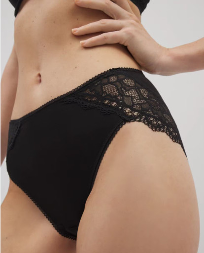 SOMA Embraceable Enchanting Lace High Leg Panties Black L NWT Enticing Lace 2 pr