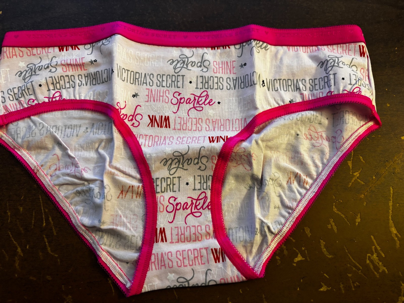 VICTORIA’S SECRET Sparkle, Shine, Wink Logo Hiphugger panty Medium NWT