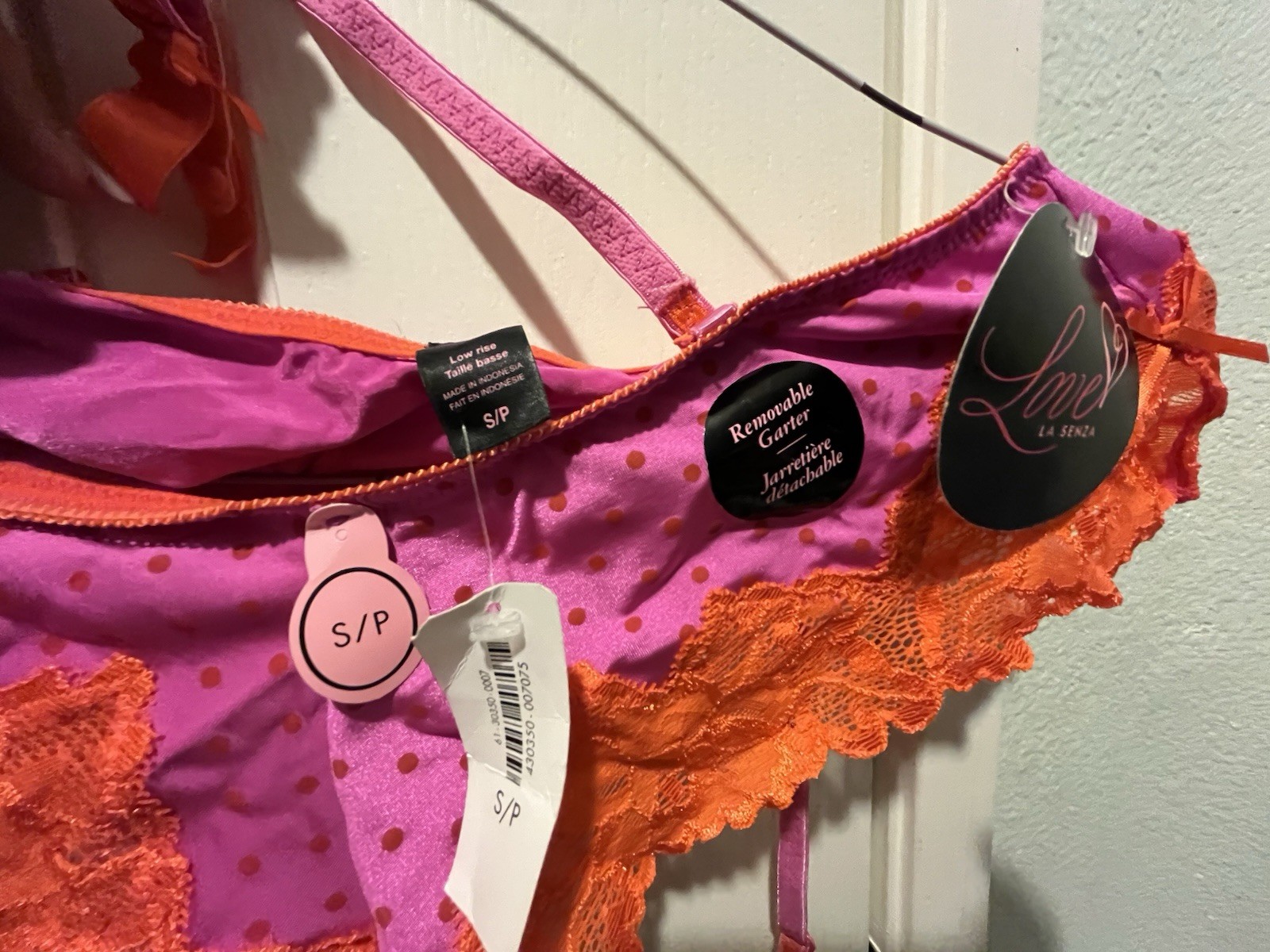 LA SENZA SEXY LOW RISE REMOVABLE GARTER BELT STRETCH FABRIC LACE EDGE PANTIE NWT