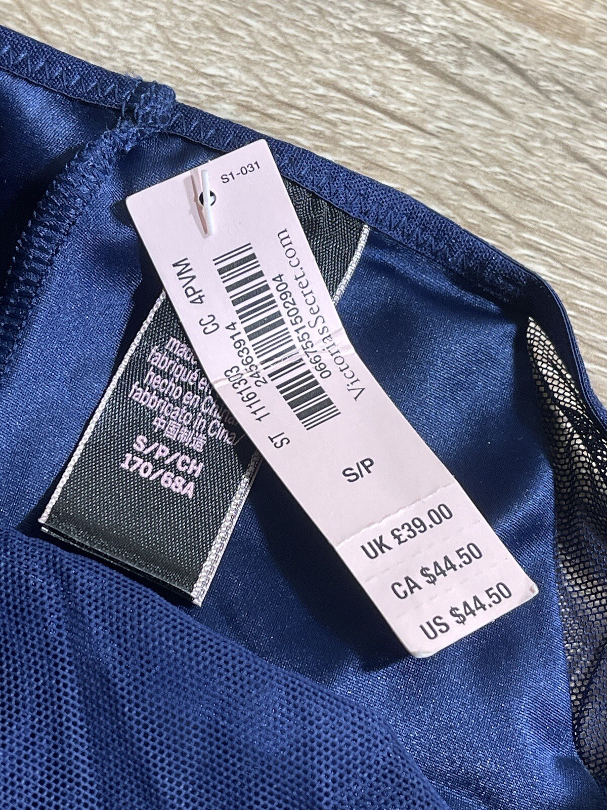 NWT VICTORIA’S SECRET – Navy Blue – Satin- Mesh – Floral Detail – S – MSRP: $44