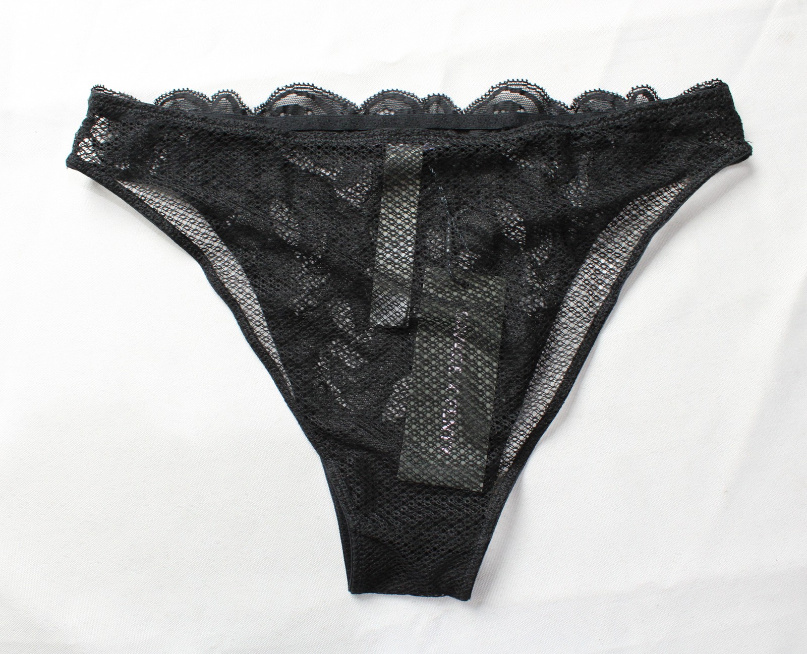 Savage X Fenty Women’s Classic Lace Flow Bikini Panty AC2 Black Caviar Small NWT