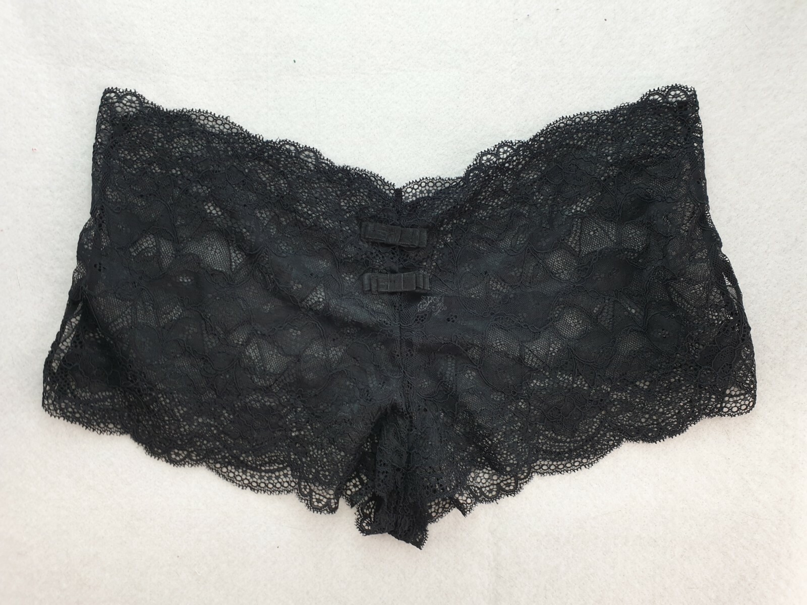 Smart & Sexy Women’s Panties Size 6 Color Black Lace Sheer