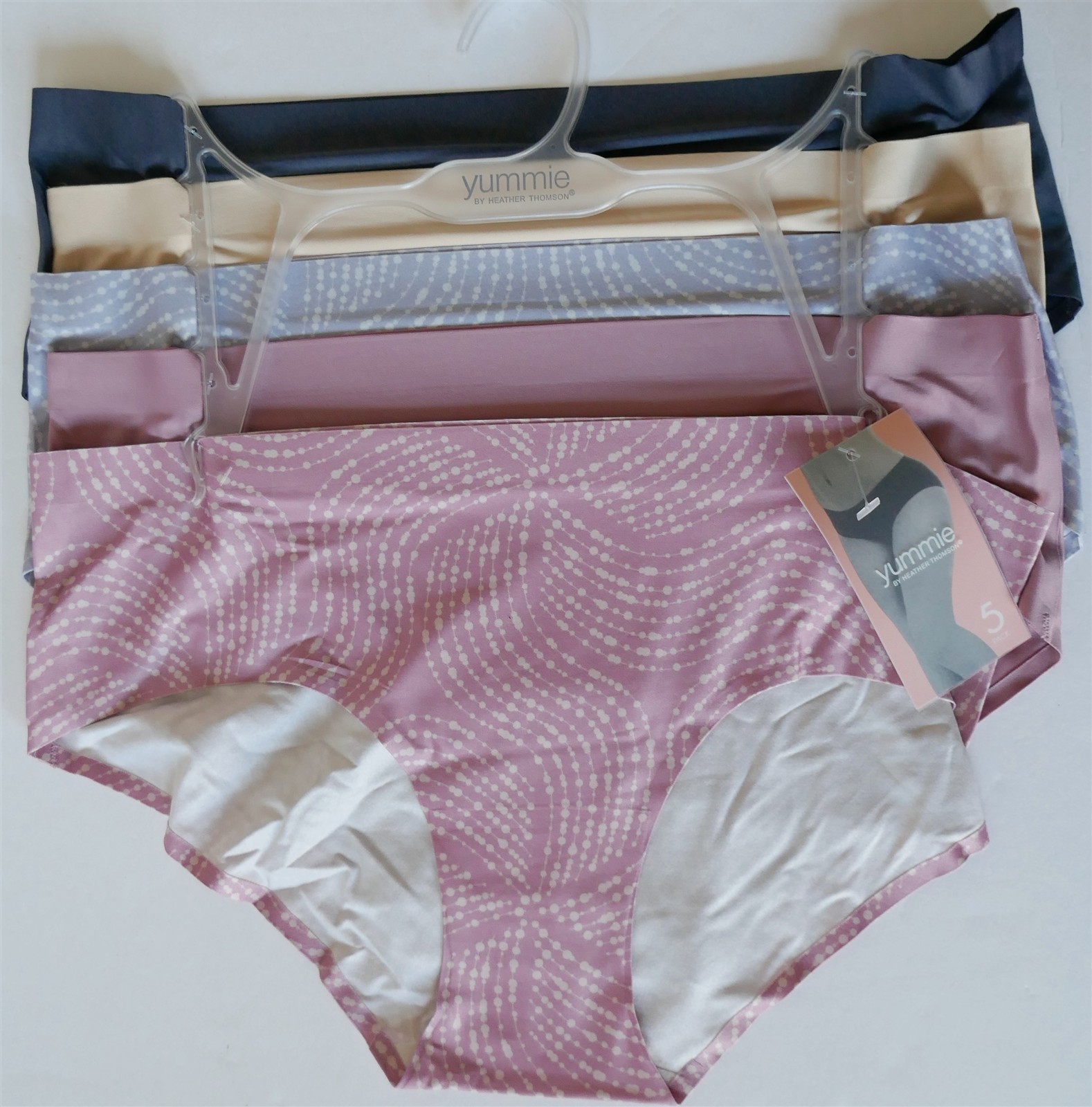 Yummie 5 pk Bonded Hipster Panties Size L Pink & Blue Prints+3 Solids Seamless