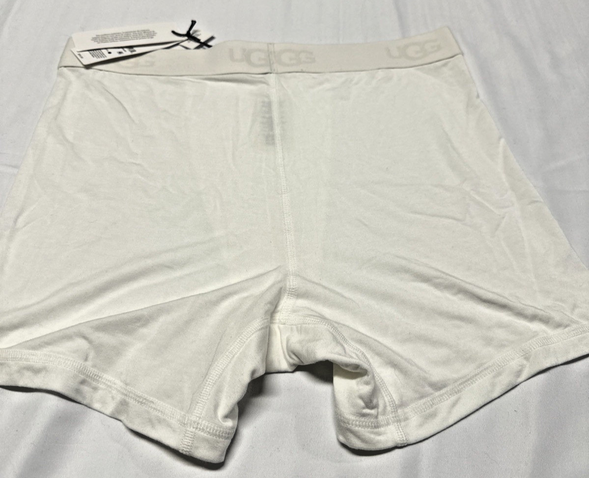UGG Size Medium Alexiah Boy Short High Rise Nimbus Fitted Boxer Briefs Lounge