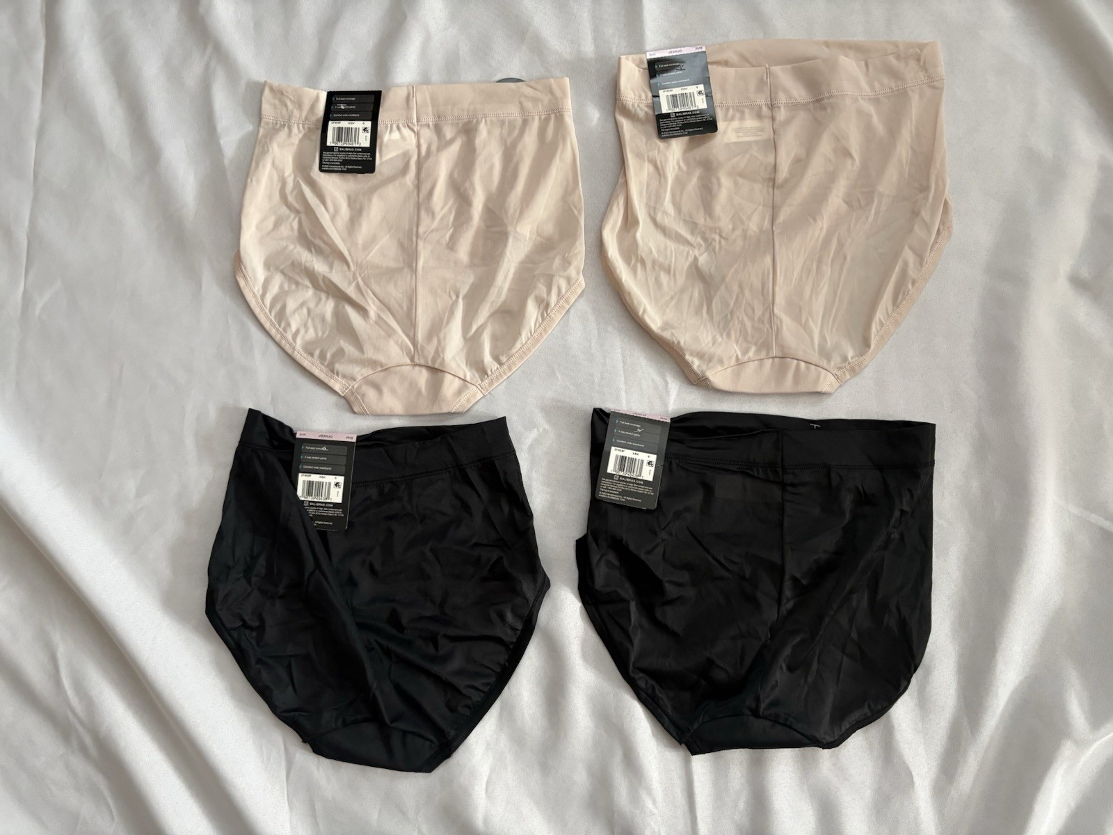 NEW Bali One Smooth U Briefs Panty 4 Pair Women’s Size Medium Multicolor DFMEBF