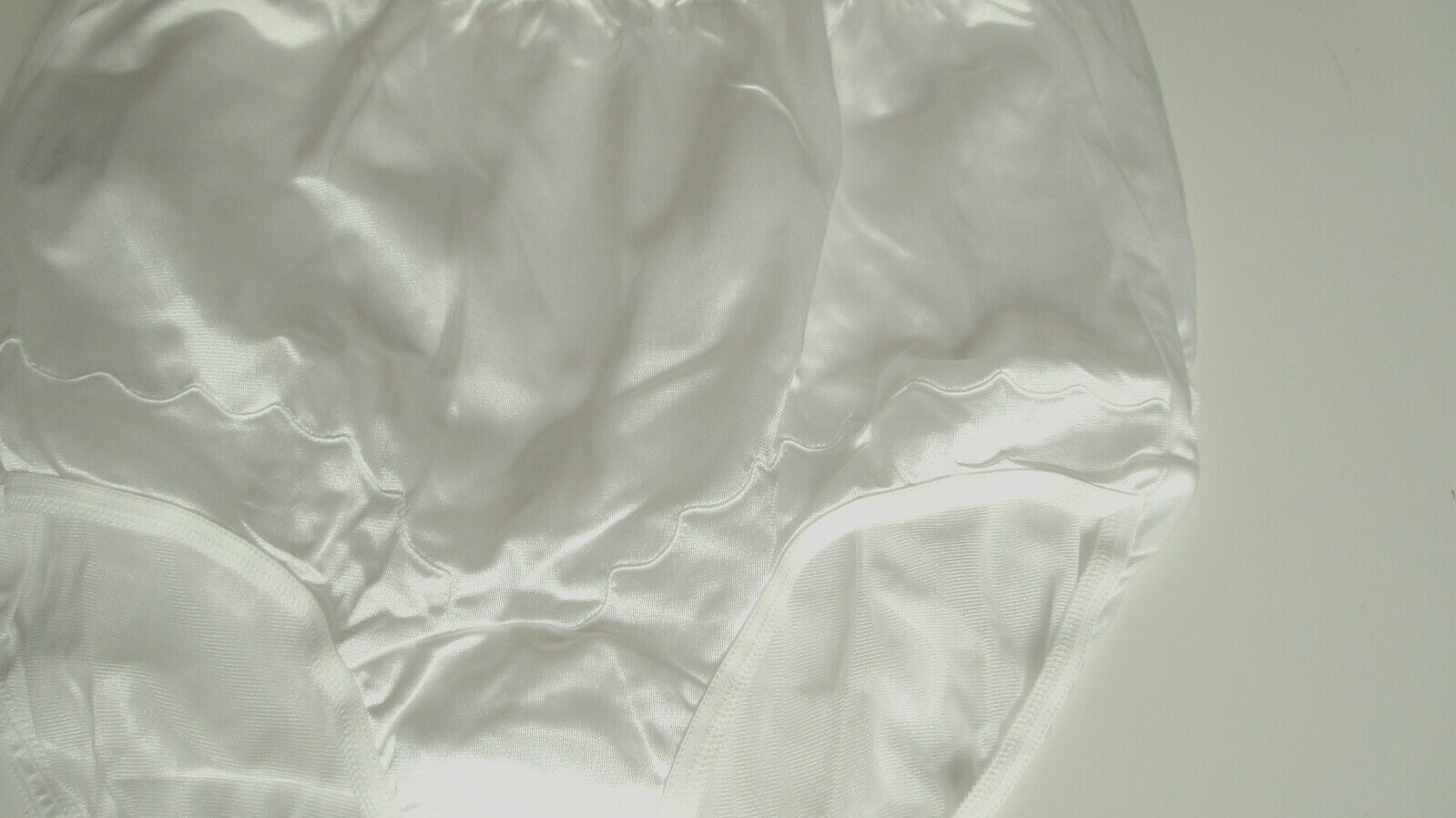 3 Dixie Belle by Velrose Full cut Briefs Style 719 White Size 15