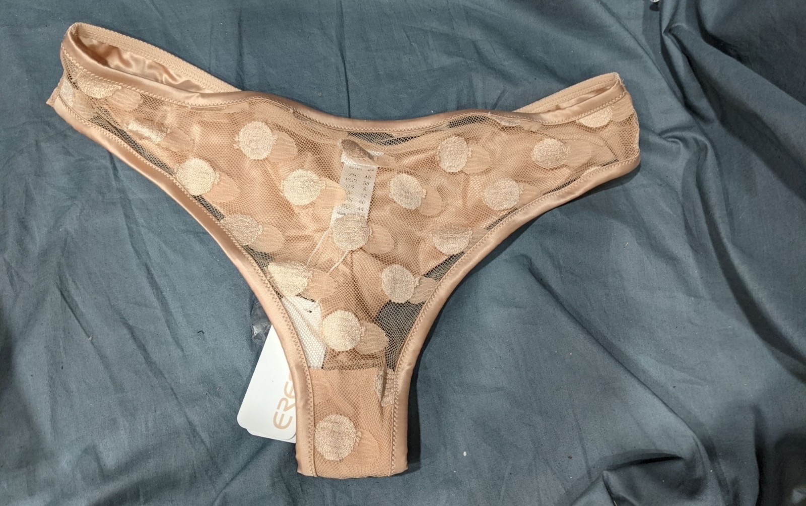 ERES AUTOMNE SATIN TRIMMED POLKA DOT LACE BISCUIT THONG SIZE 44 US 12