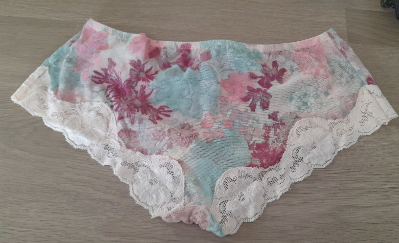 Valentino Intimate Floral Mesh/Peach Lace Collection Hipster Boyshort