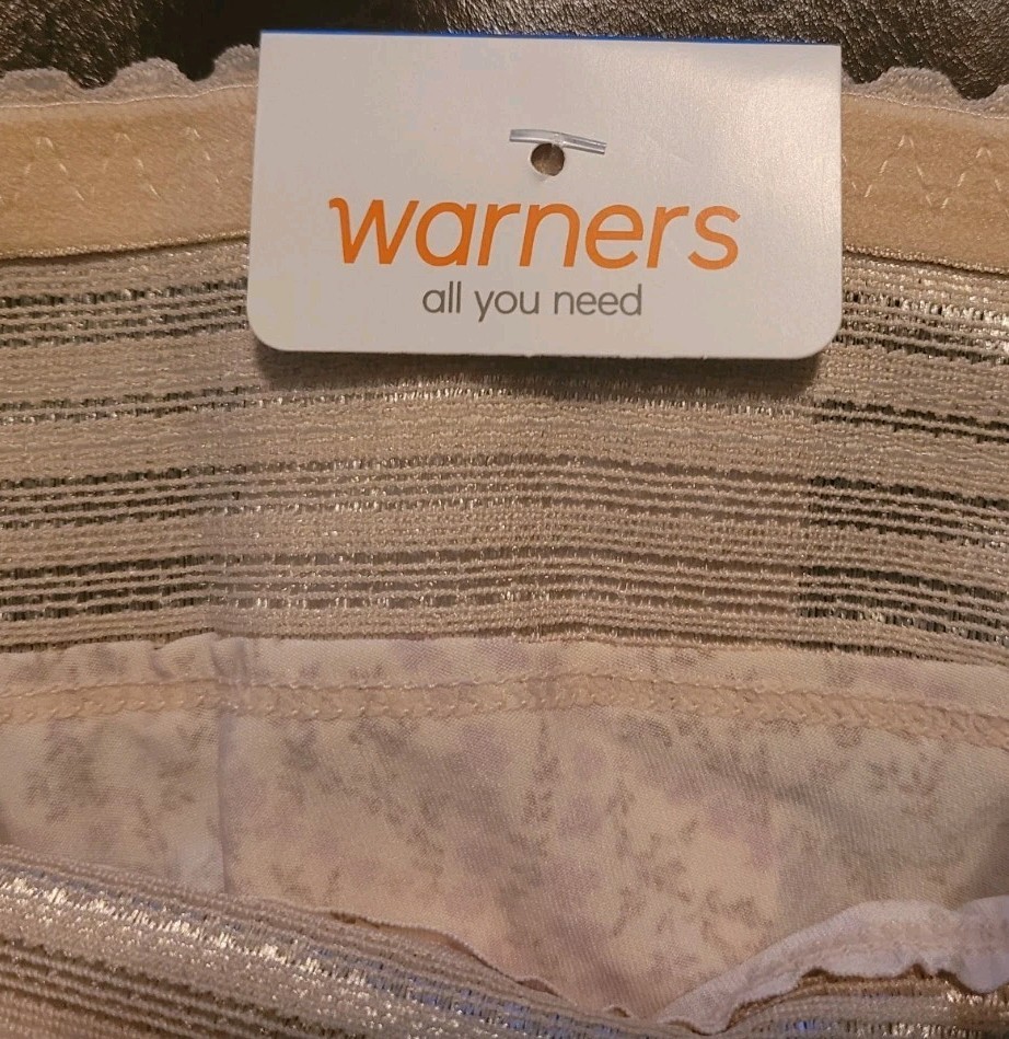 WARNERS No Pinching No Problems Mid Waist Lace Hipster $12.00 nwt