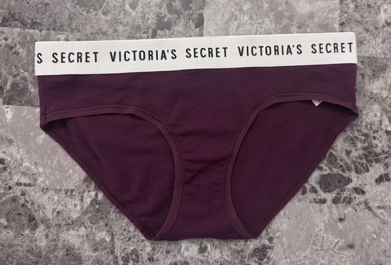 NWT VICTORIA’S SECRET XS MAROON THICK LOGO WAISTBAND RARE HIPHUGGER PANTIES