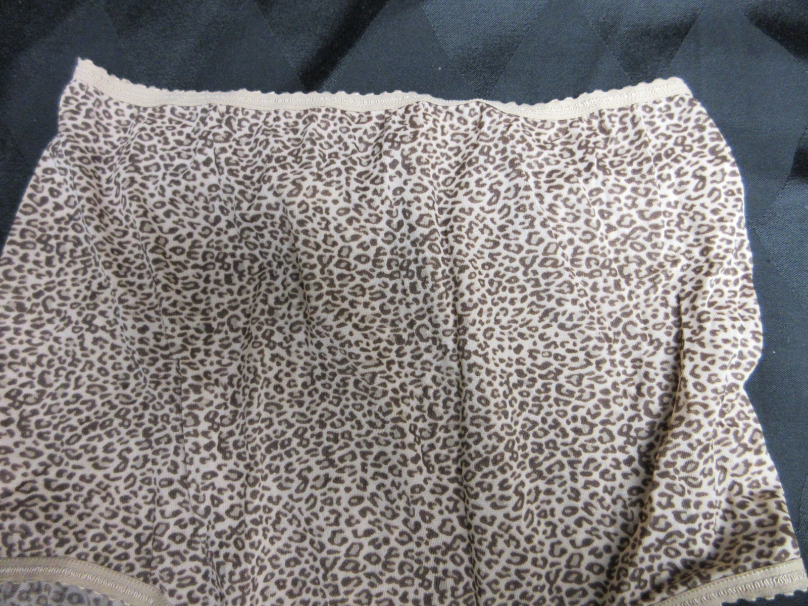 Bali Sexy Animal Leopard Size XL NWOT Never Worn Tan Brown Brief