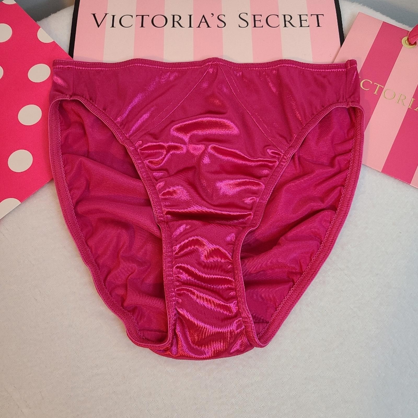 VTG Victoria’s Secret Second Skin Satin Classic Hipster Brief Panty Size Lg