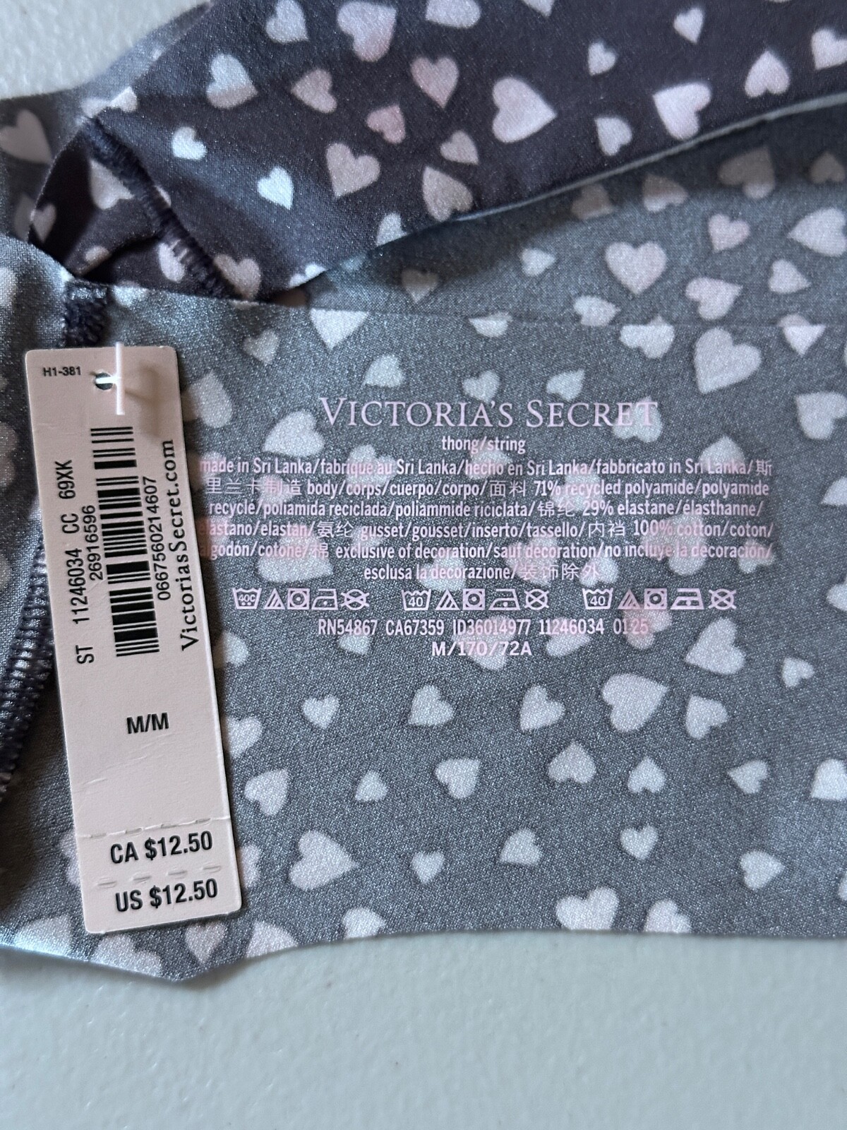 New Victoria’s Secret Panties Medium Pink No Show Seamless Thong Hearts Art