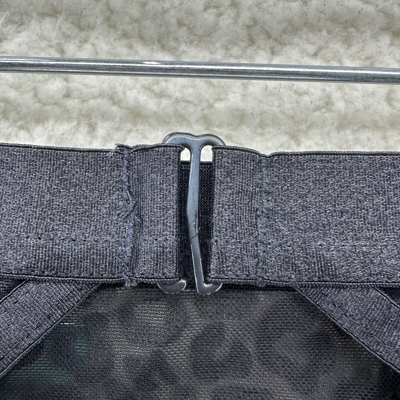 Frederick’s of Hollywood Black Animal Print Lace Underwear Garter Belt Straps S