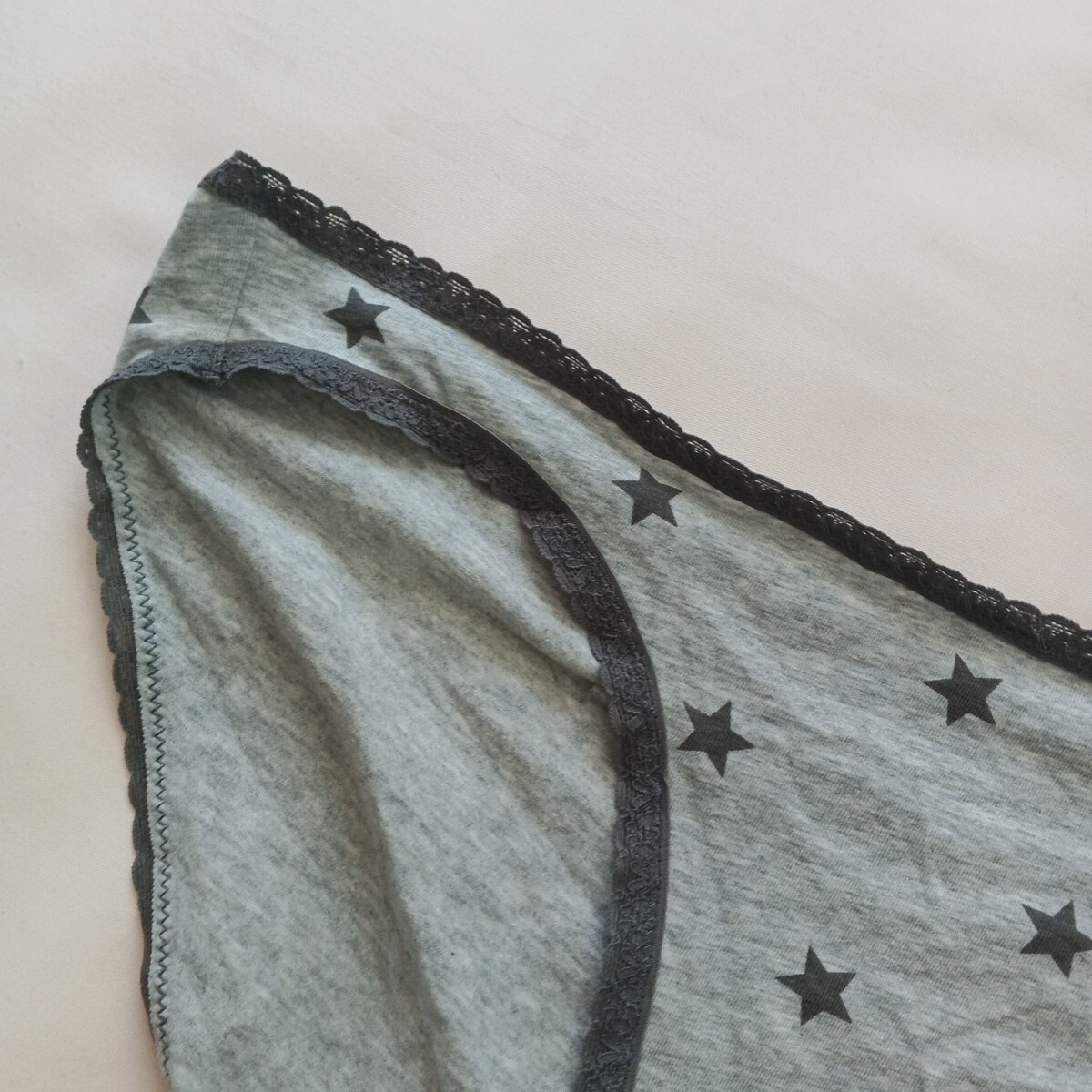 NWT JENNI Brief Size 3XL Gray w/ Star Print Cotton Spandex Blend