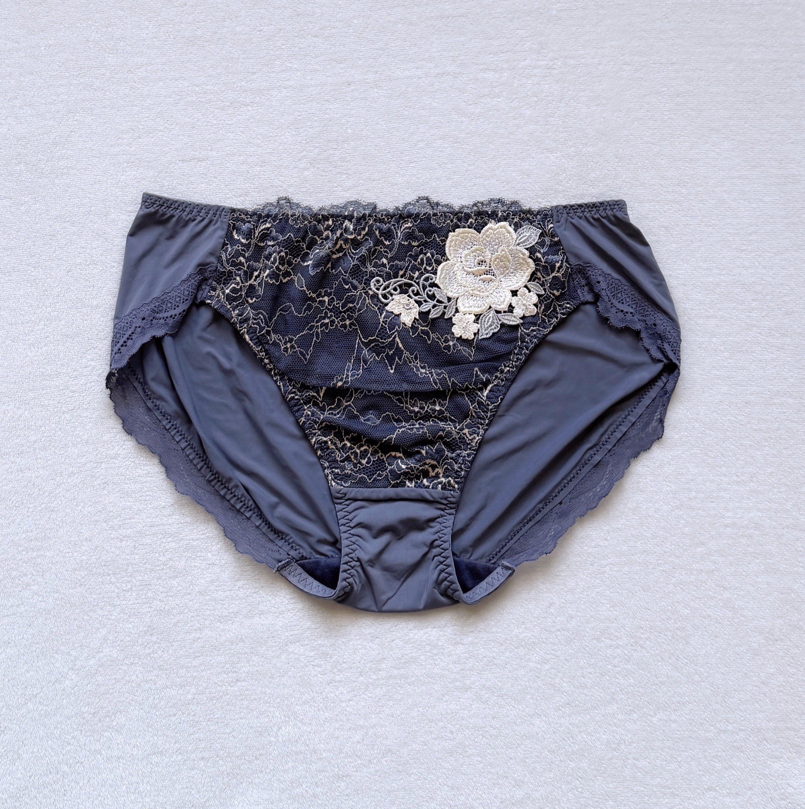 US-M/JP-LL Japanese Brand High Quality Sew On Embroidered Smooth Nylon Panties