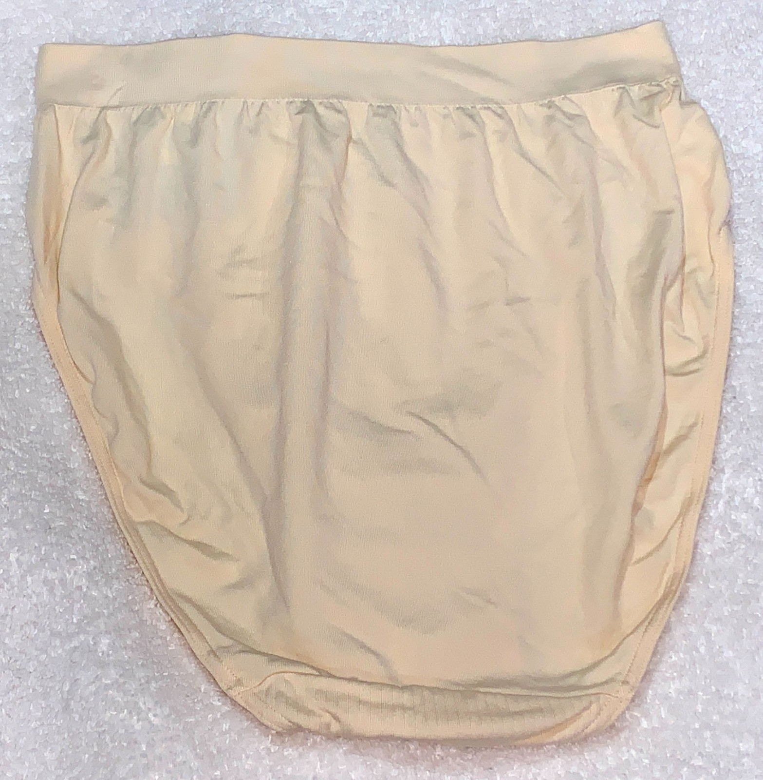 BALI Comfort Revolution Seamless Hi Cut Brief Panty Underwear Womens 6 7 8 9 10