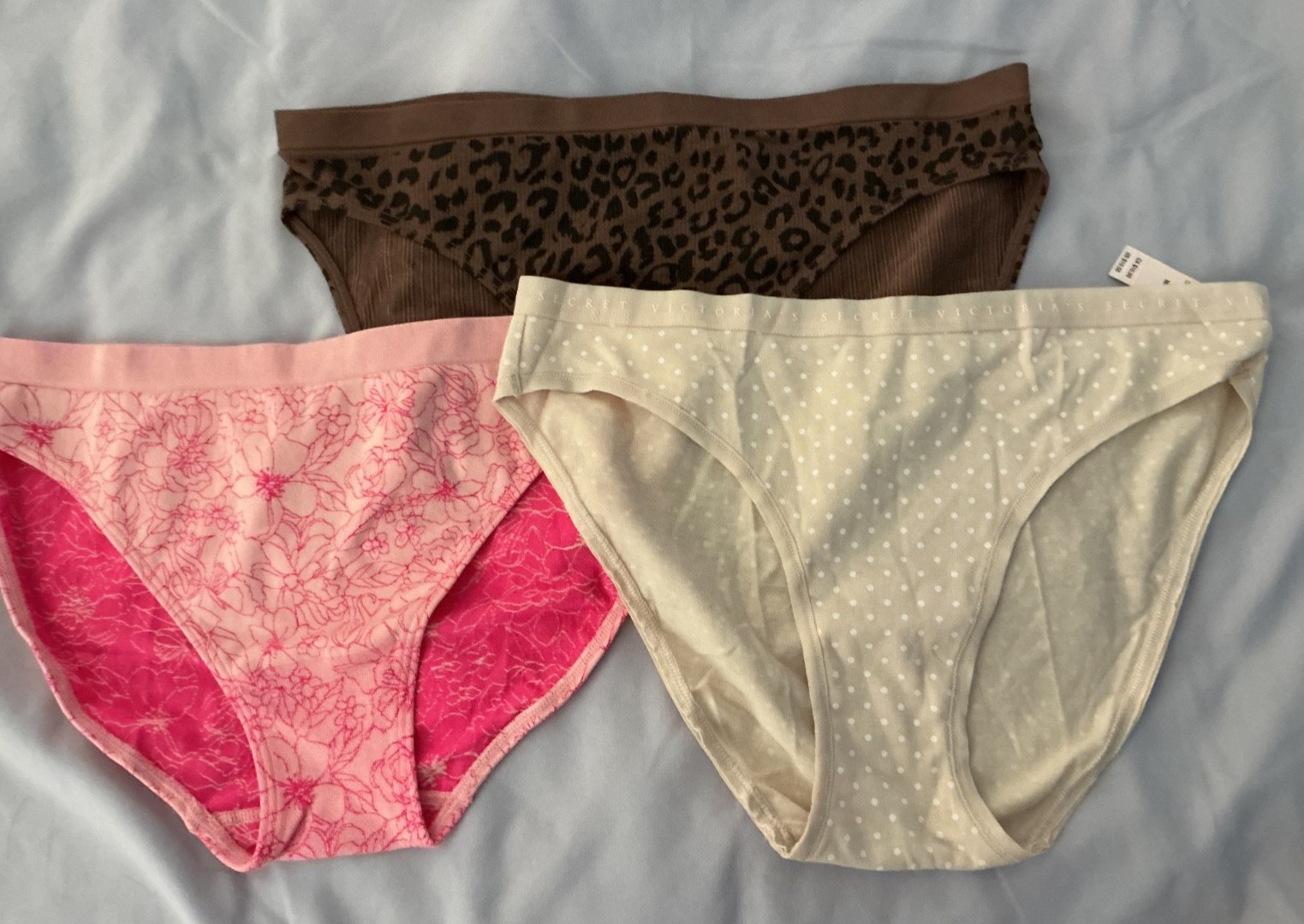 Victoria’s Secret & Pink Multicolor Bikini Panty Panties Lot Of 3 Panty M (CD4)