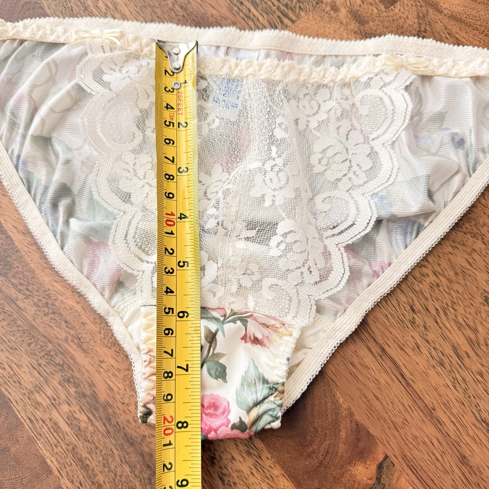 Vtg Maidenform Chantilly Panties L Floral Lace String Bikini Satin Second Skin