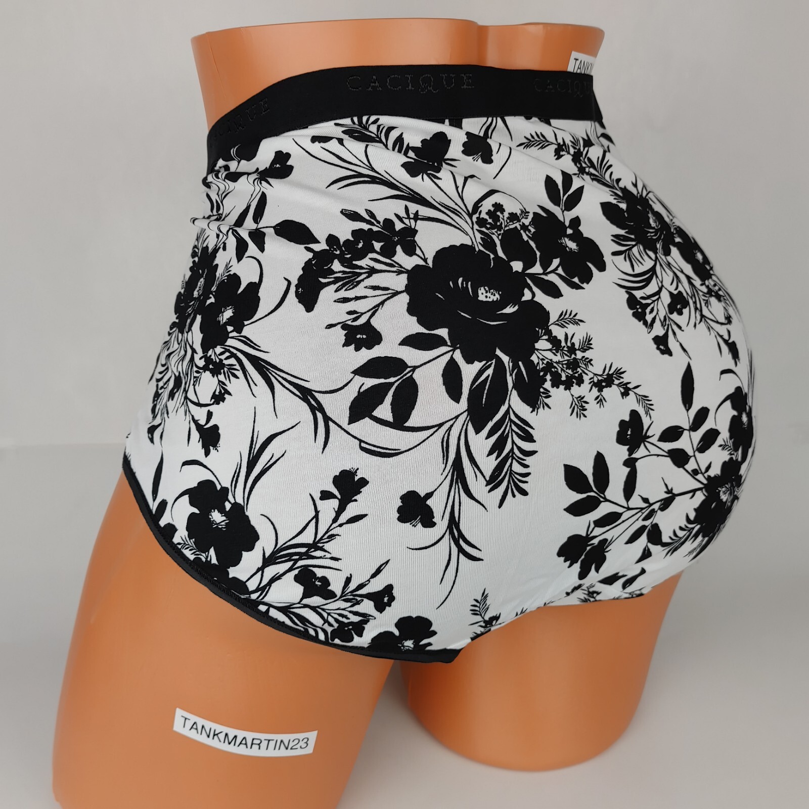 LANE BRYANT CACIQUE COTTON FULL BRIEF 18/20 PLUS PANTY WHITE BLACK FLORAL