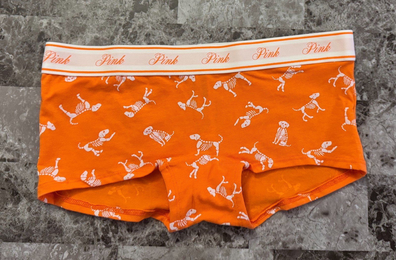 NWT VICTORIA’S SECRET PINK ORANGE WHITE SKELETON DOG HALLOWEEN BOYSHORT PANTIES