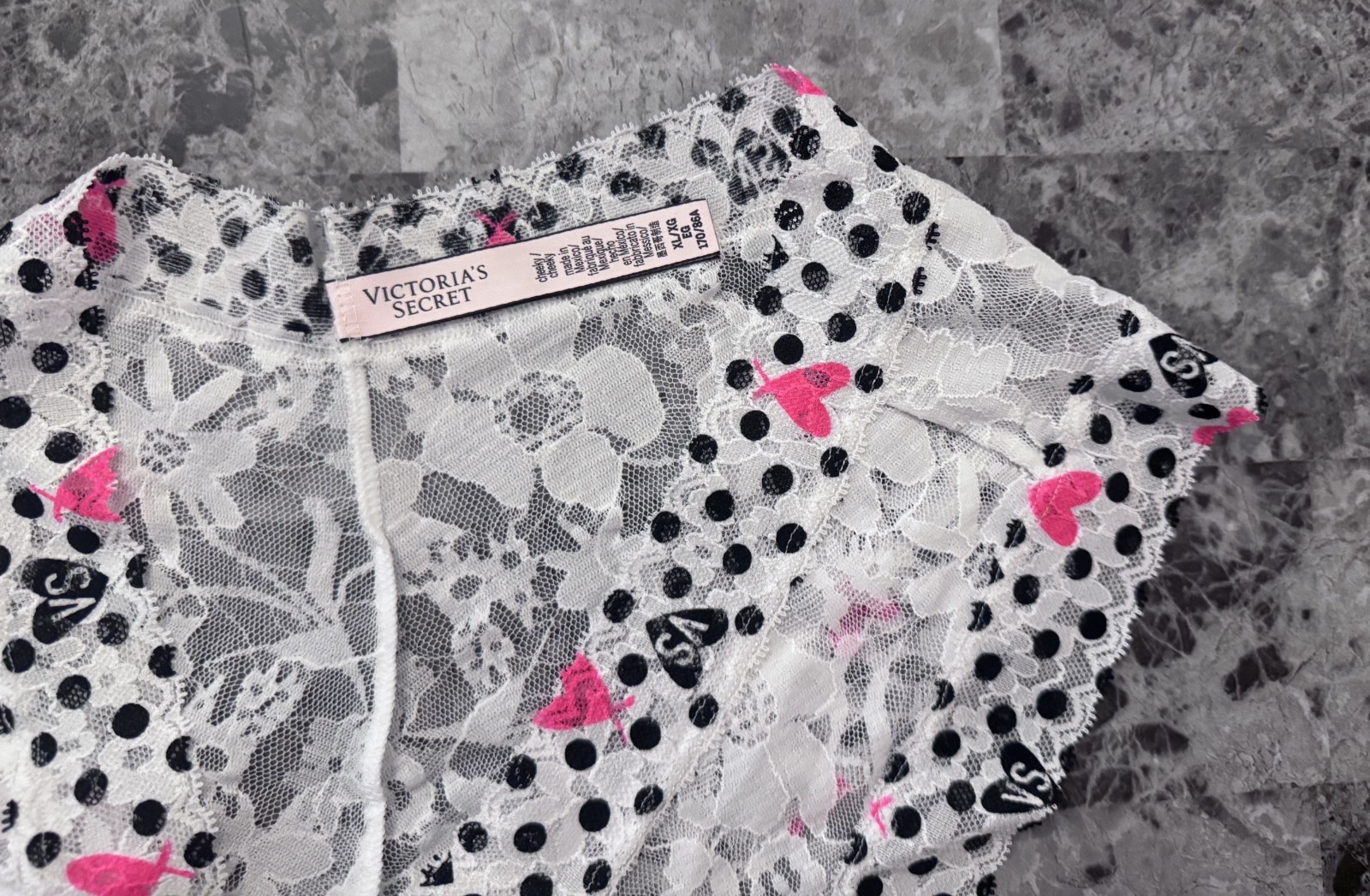 VICTORIA’S SECRET XL WHITE PINK BLACK POLKA DOT FLORAL LACE RARE CHEEKY PANTIES