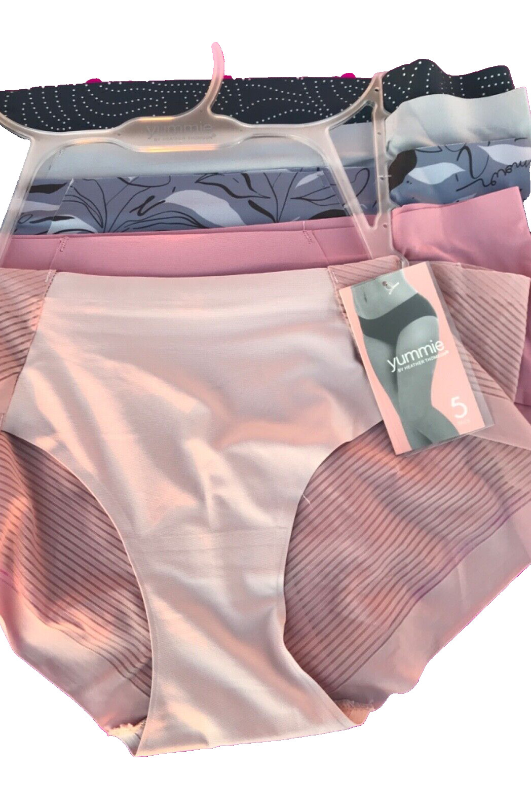 YUMMIE Size:XL Set of 5 BONDED HIPSTERS -90%Nylon-10% Spandex Multicolor NWT