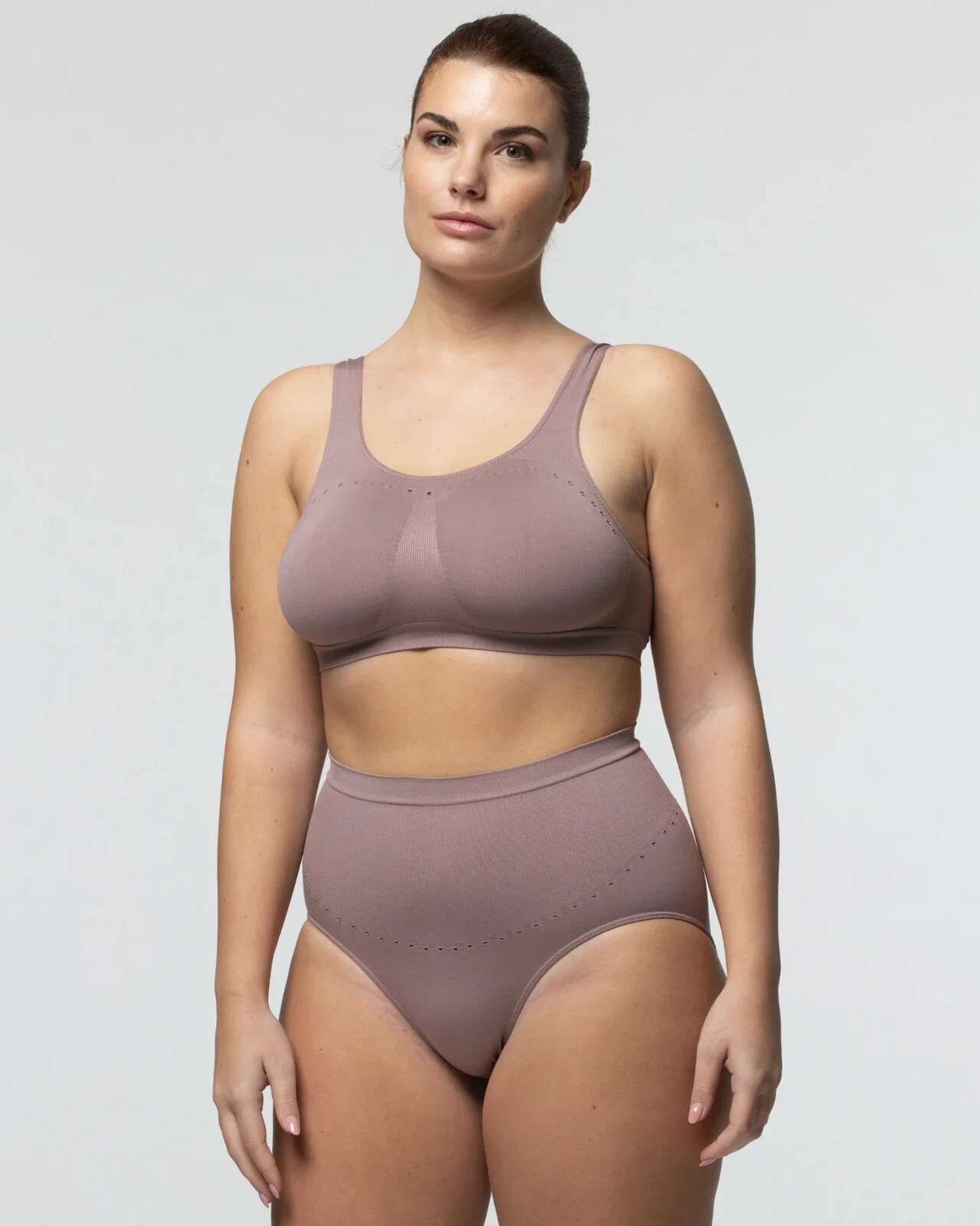 COMFORT SIZE NO STRESS -L / 14 CURVY BRIEFS SOFT MICROFIBER SEAMLESS PUMP BRIEFS