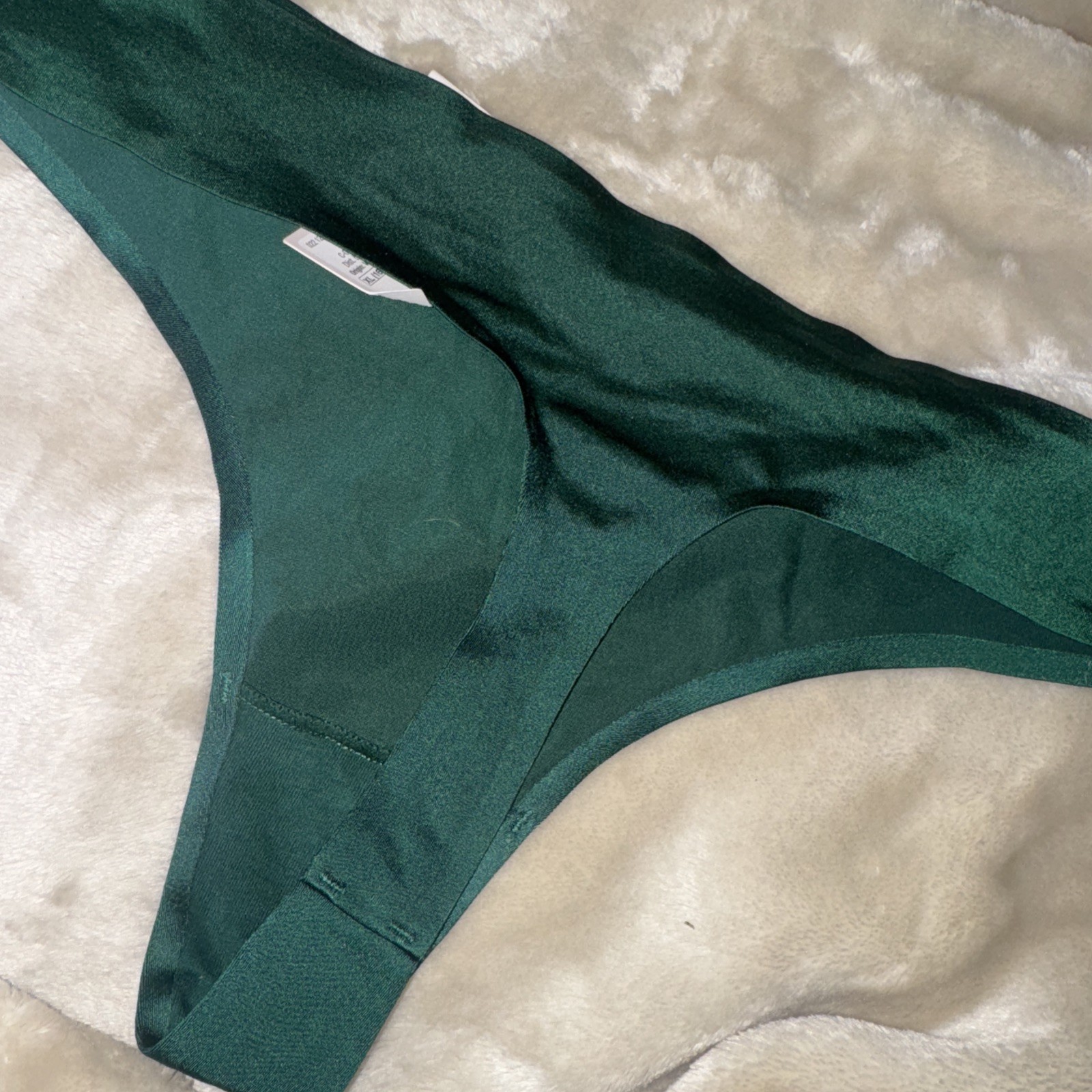 NWT Womens Auden Dark Green Thong Size XL Black Second Skin