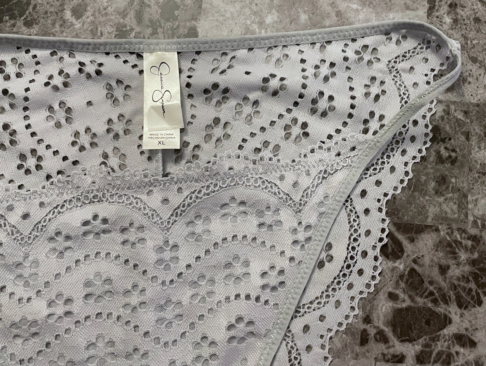 NWOT JESSICA SIMPSON XL LIGHT GRAY EYELET LACE STRING BIKINI CHEEKY PANTIES