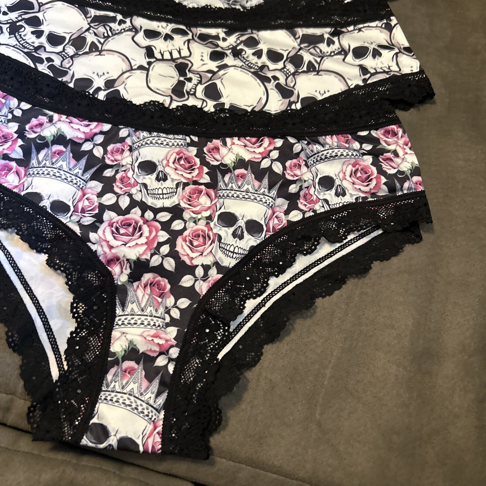 Morvia 3pk lace trim goth Emo Skaters panties M skulls & Flowers Underwear New