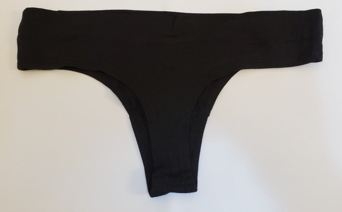 Rue 21 Women’s Cotton Thong Panties MEDIUM Black Howdy Rope Heart Print New