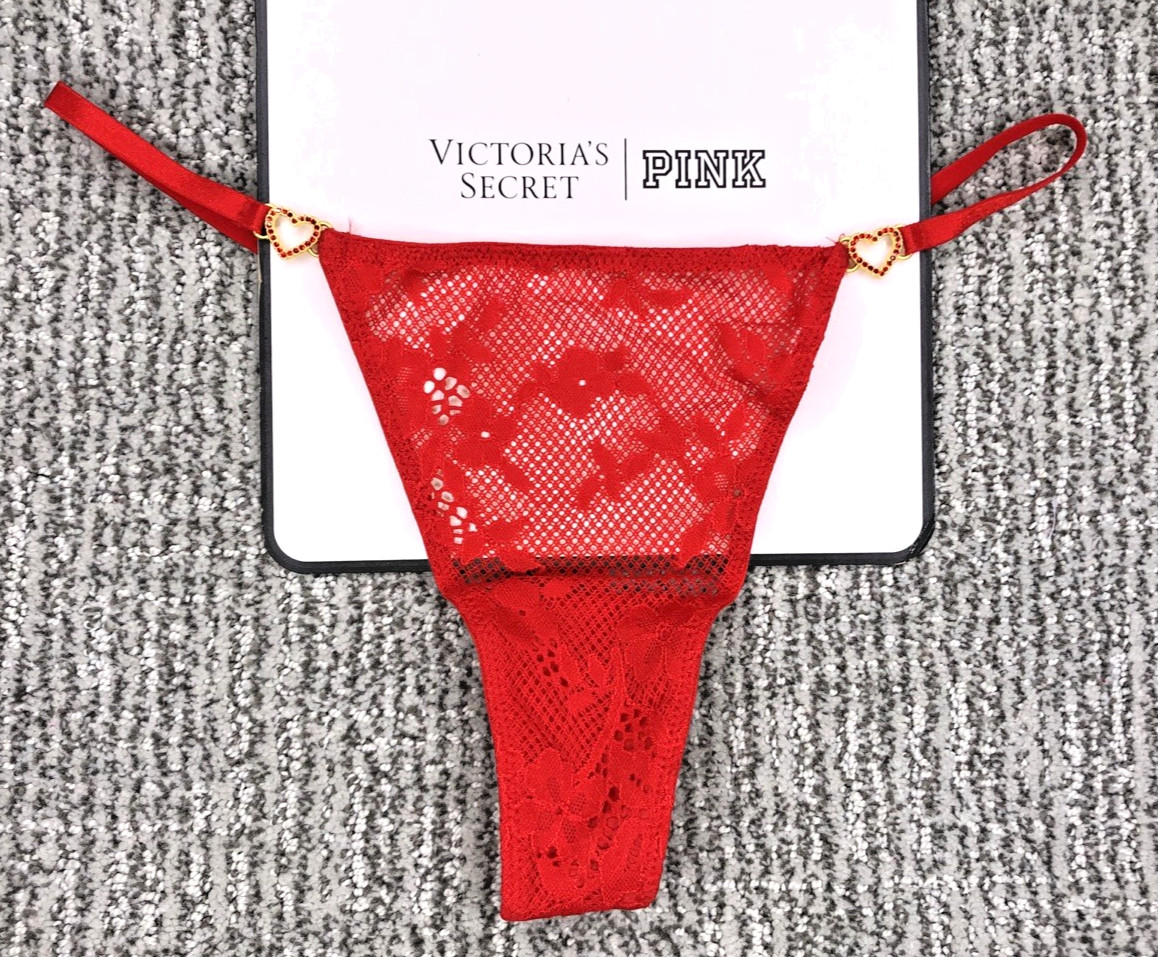 Victoria’s Secret Dream Angels NWT Medium Red Lace Thong Panty Rhinestone Heart