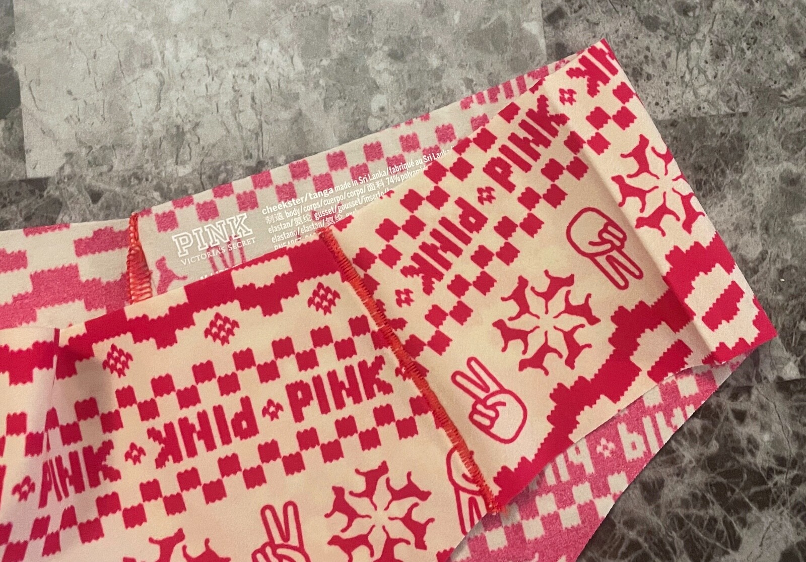 NWOT VICTORIA’S SECRET PINK RED FAIR ISLE DOG PEACE NO SHOW CHEEKSTER PANTIES