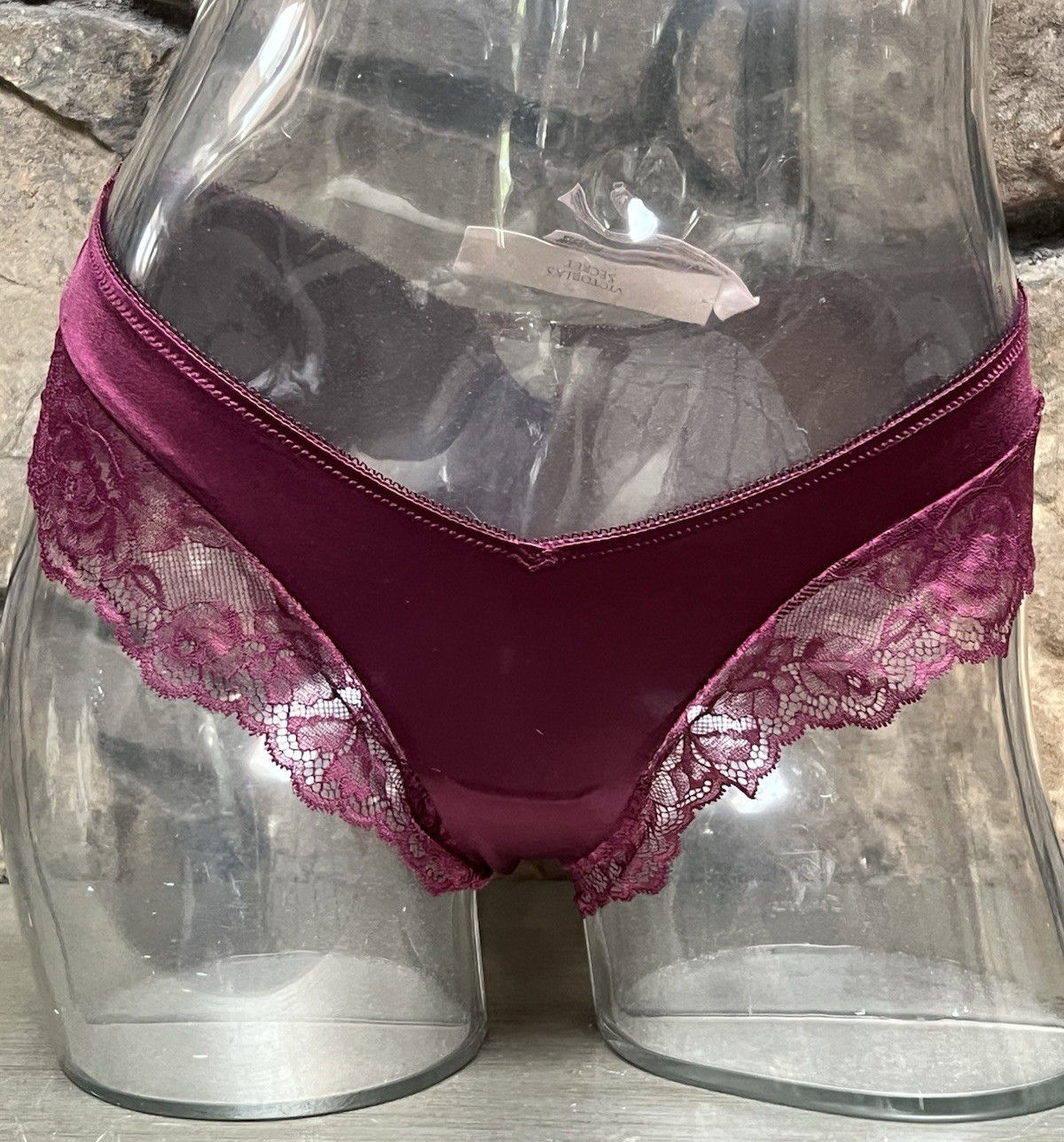 Victoria’s Secret Satin & Lace Cheeky Panty BURGUNDY Sz M NWT$16.95