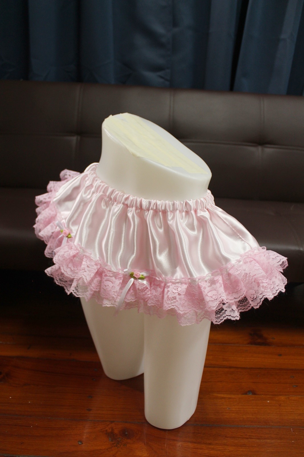 #A273 Vintage Style 2XL/ElasticW.24-42″ Pink Satin Half Slip Mini Skirt Length8″
