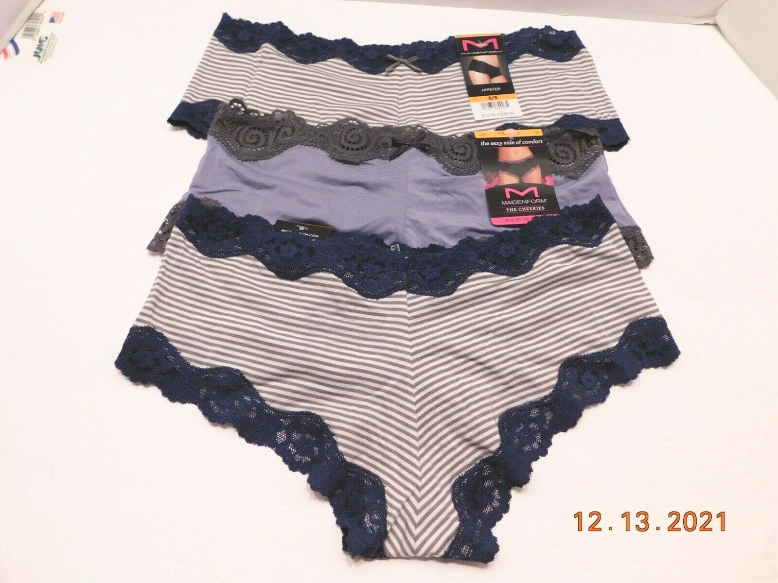 Maidenform 3 Pair Hipster,Cheekies Panty Size S/5 Mixed Lot 40837 NWT